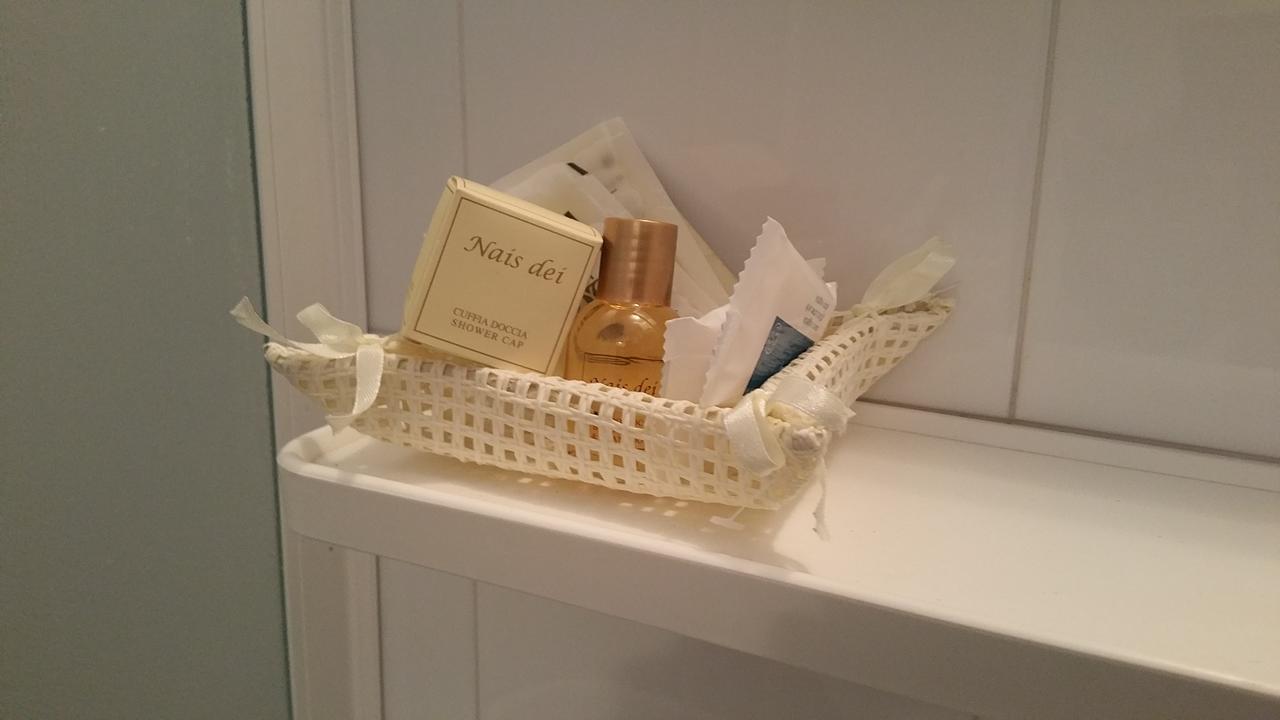 Hotel Canasta Riccione Bagian luar foto